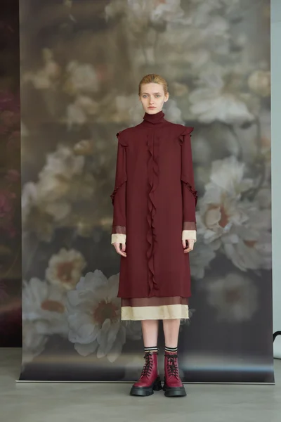 Look 14